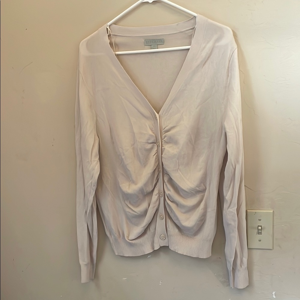 Ryegrass eggshell  Button front cardigan! Size XL